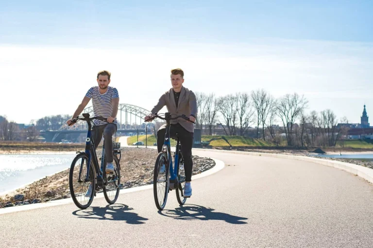 De beste fietsroutes door Nederlandse dorpen